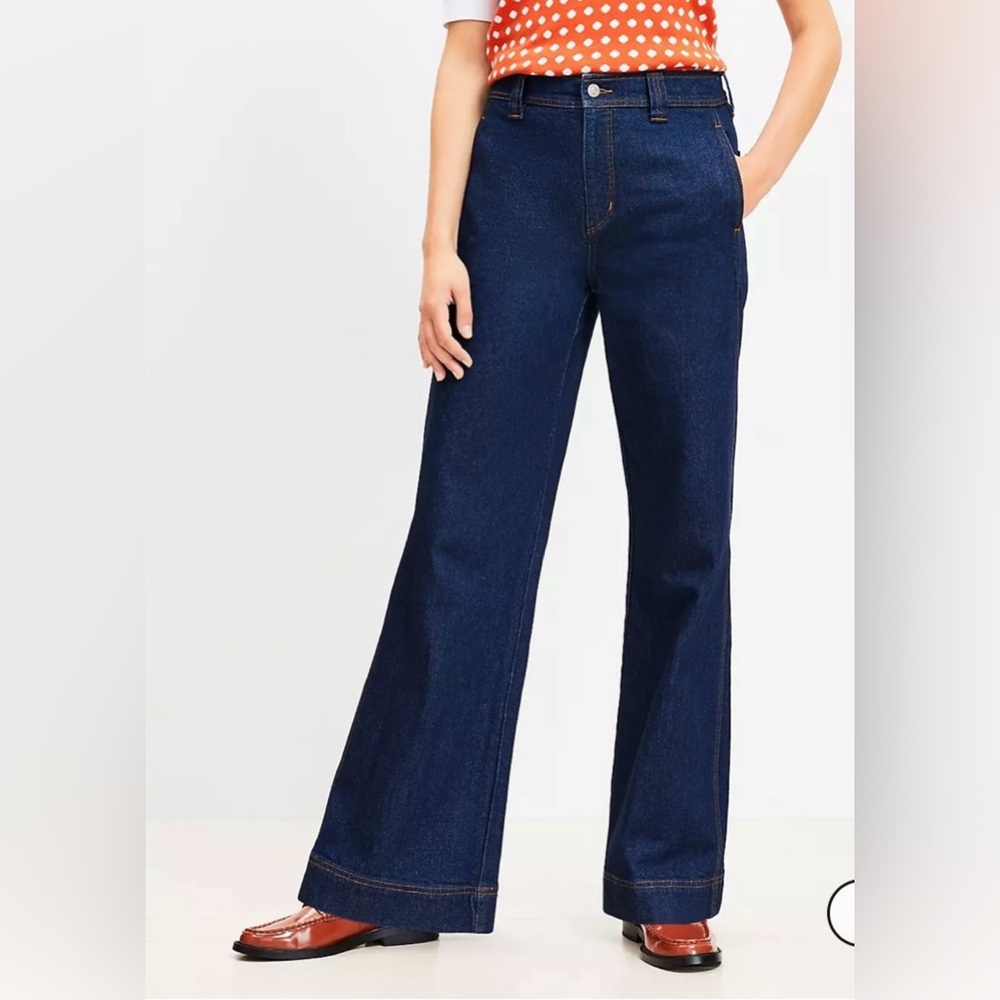LOFT Petite High Rise Wide Leg Jeans in Dark Rinse Wash, size 27/4P